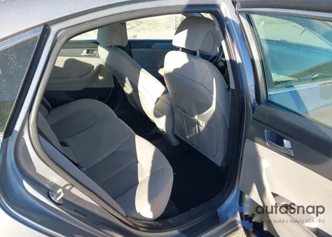 2017 Hyundai Sonata z USA, uszkodzony, nr VIN 5NPE24AF2HH493477